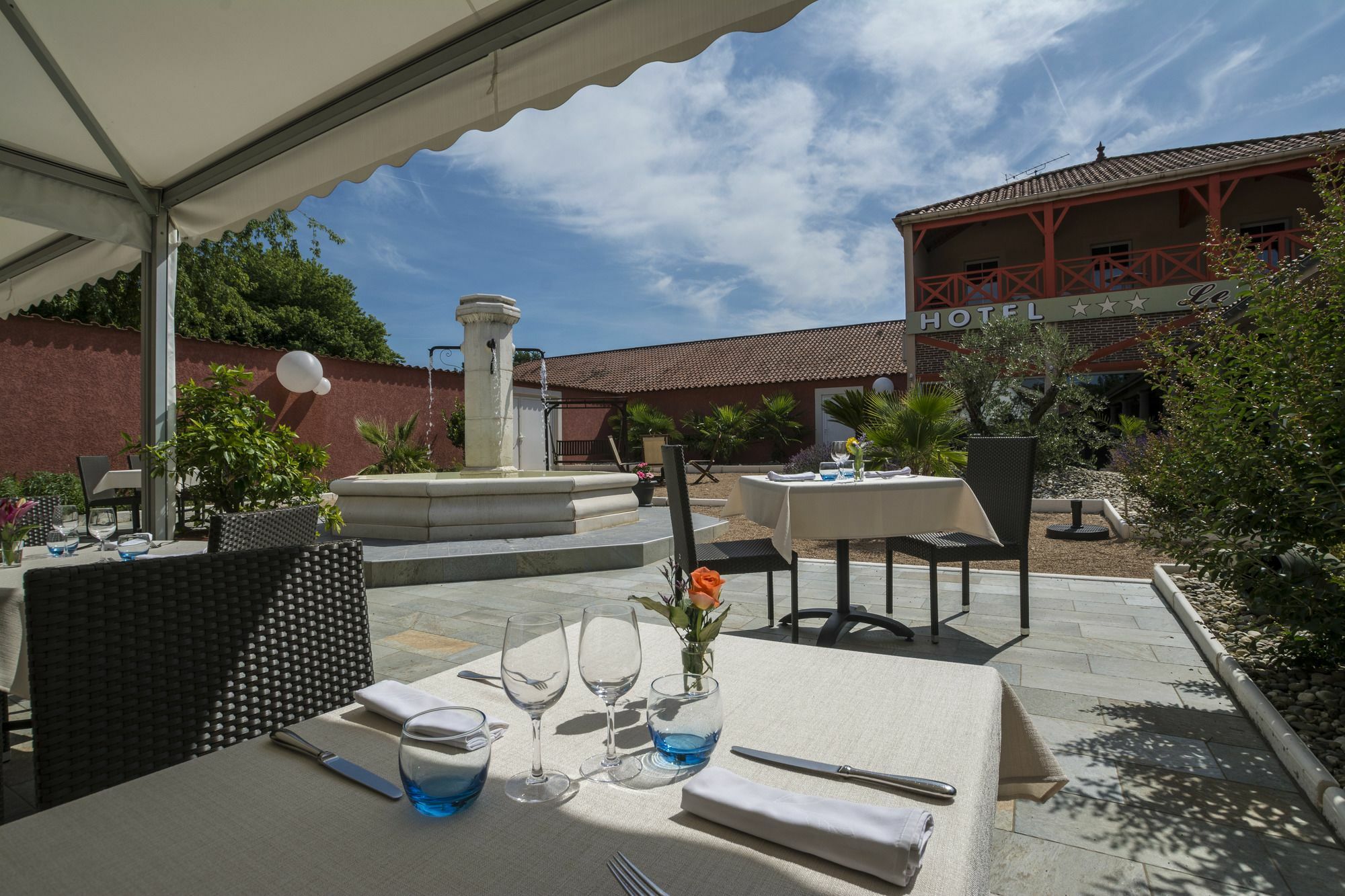 The Originals Boutique, Hotel Le Pillebois, Bourg-En-Bresse Nord Malafretaz Exterior photo